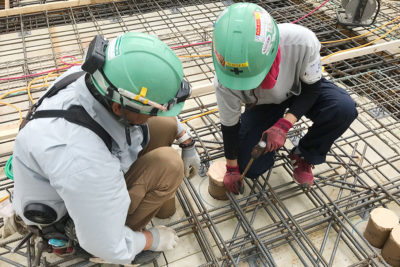 徹底した社員教育と評価